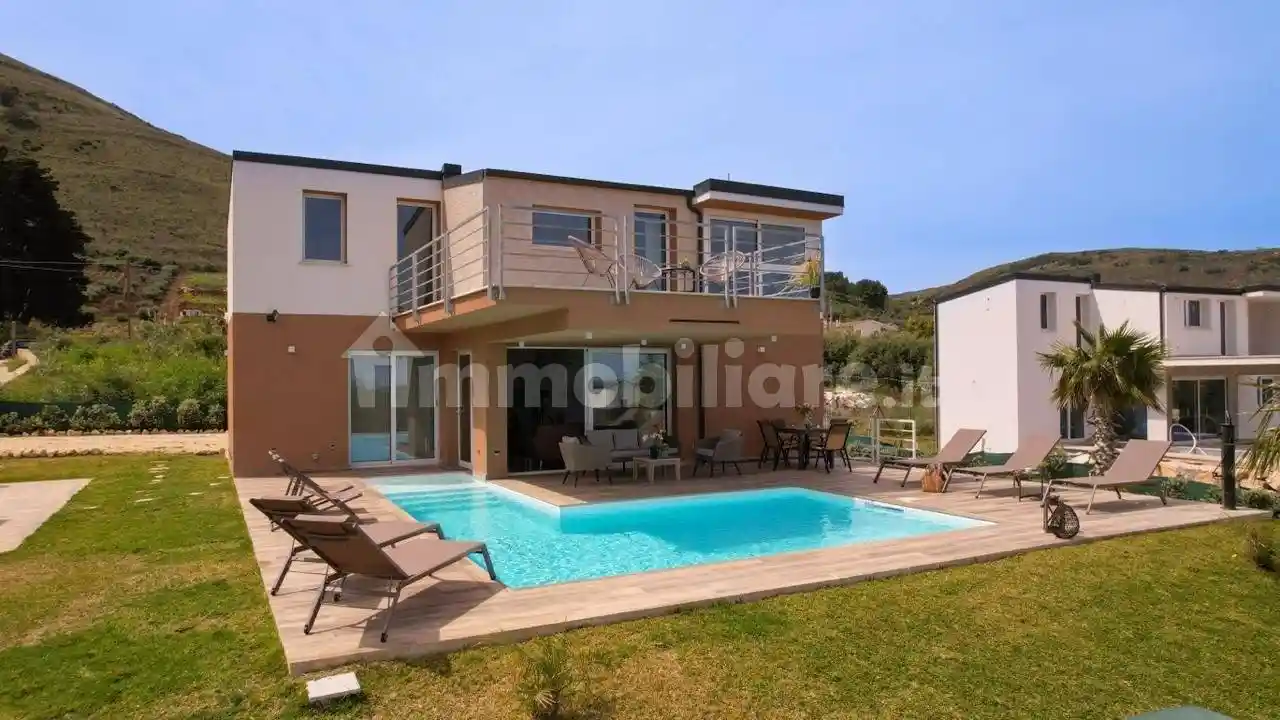 Villa in vendita a Castellammare del Golfo