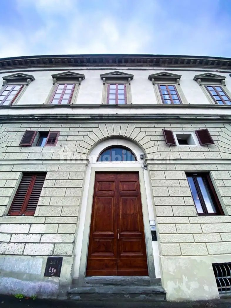 Appartamento in affitto a Firenze