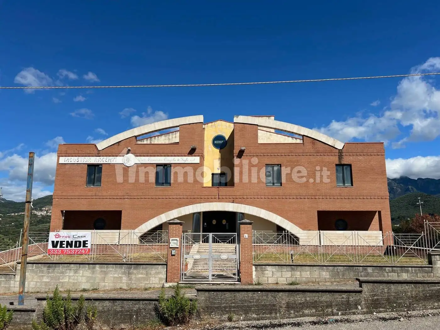 Palazzo - Edificio in vendita a Giffoni Sei Casali