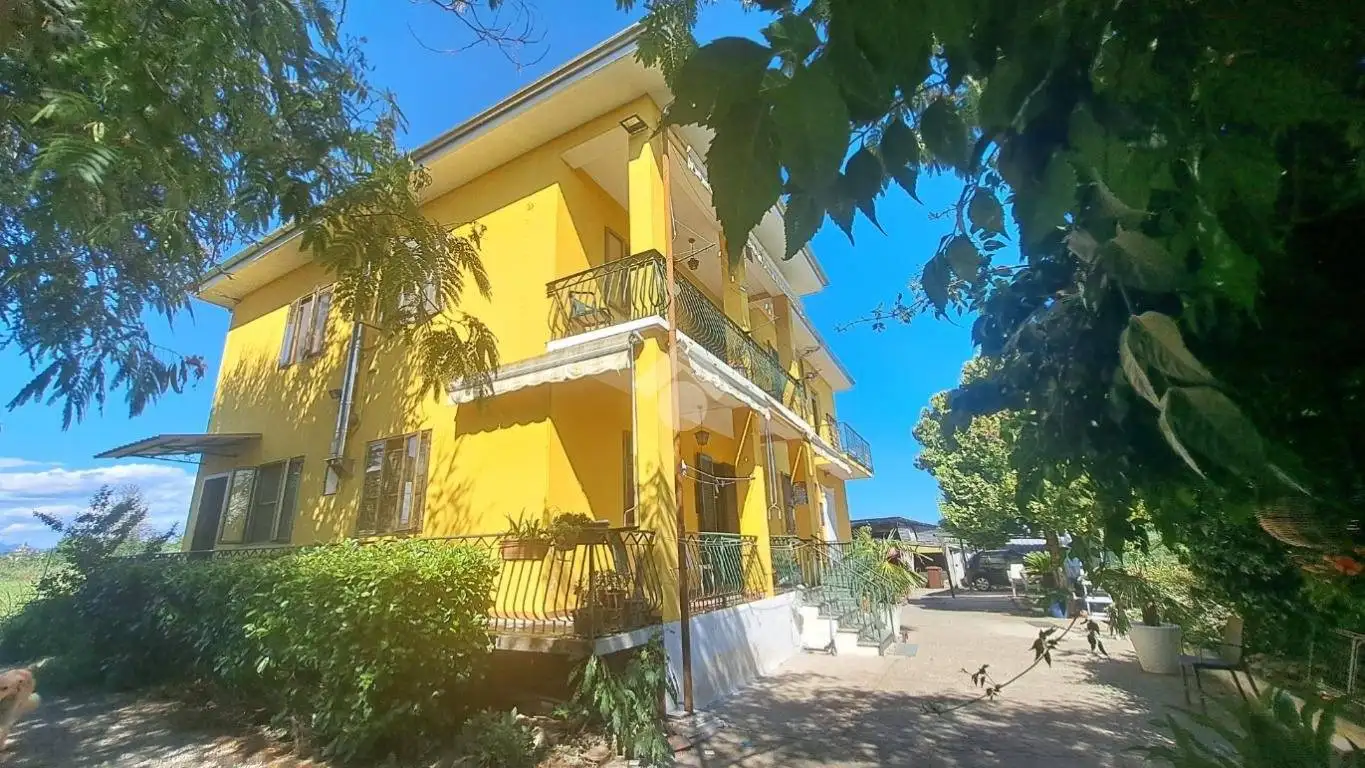 Villa in vendita a Cavaglià