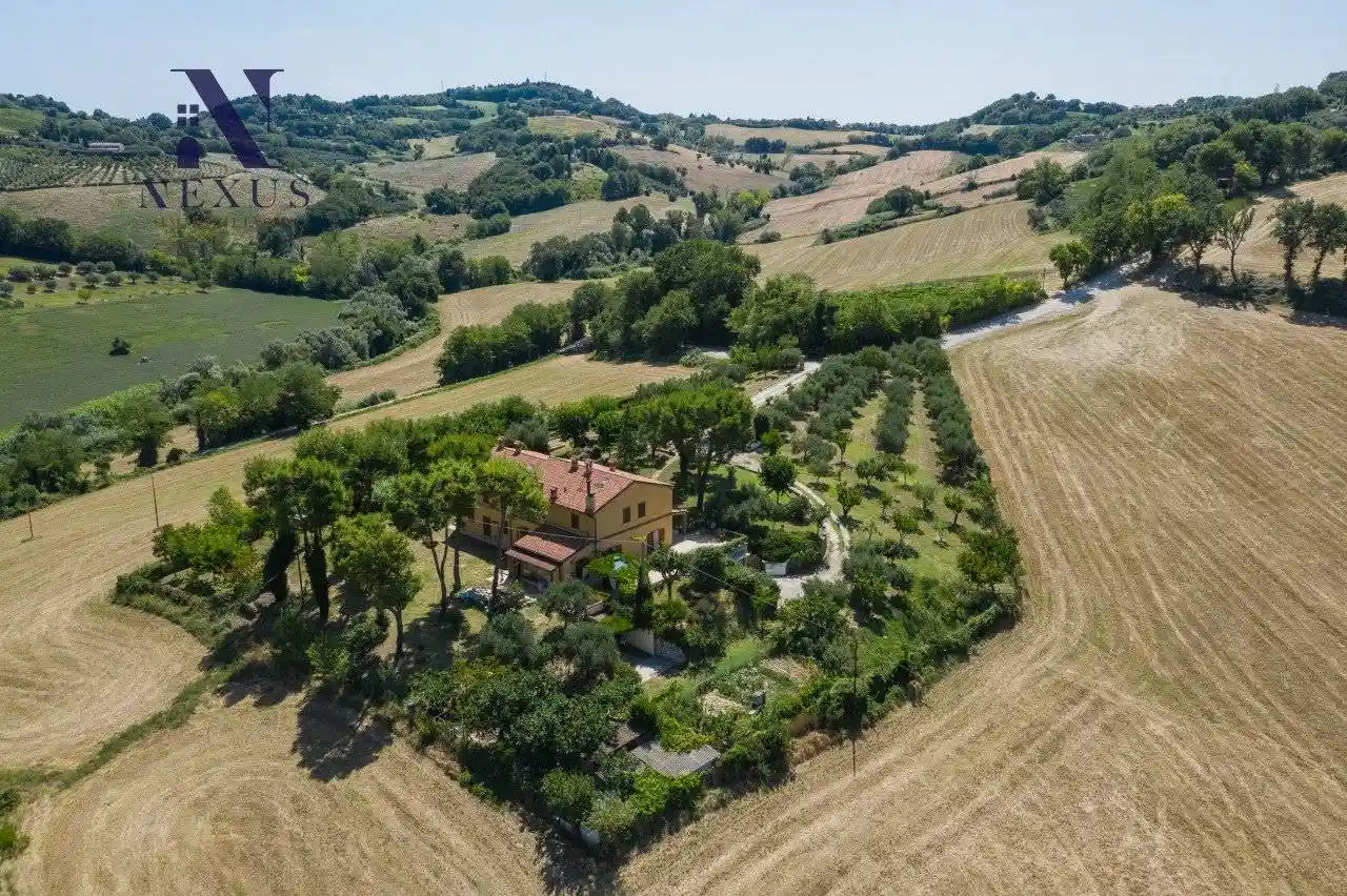 Villa unifamiliare, ottimo stato, 620 m², Monte Giove - Magliano, Fano - foto 4