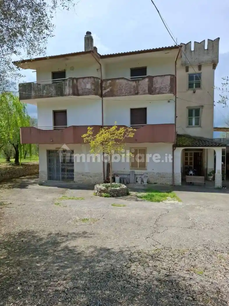Appartamento in vendita a Monteroduni