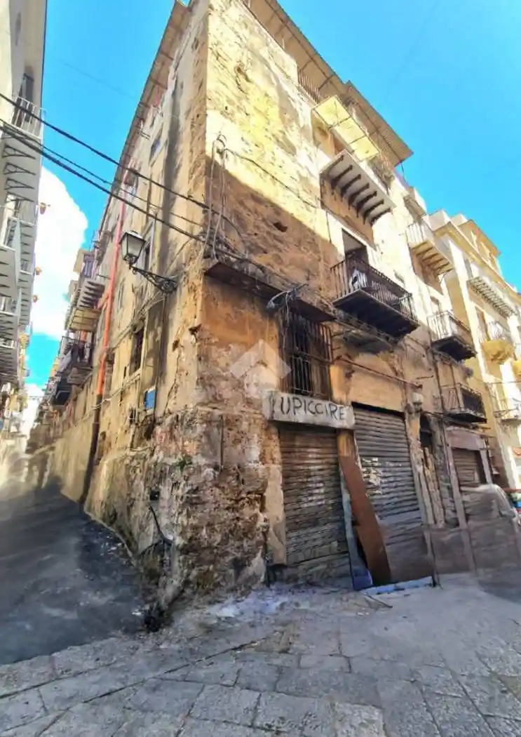 Appartamento in vendita a Palermo