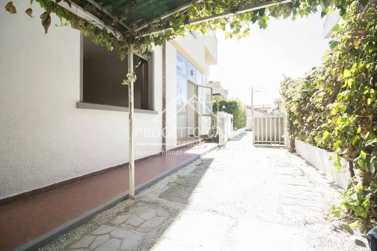 Appartamento in vendita a Viareggio