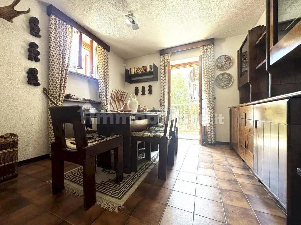 Attico Località Corgnolaz, 79, Corgnolaz, Chamois - foto 5