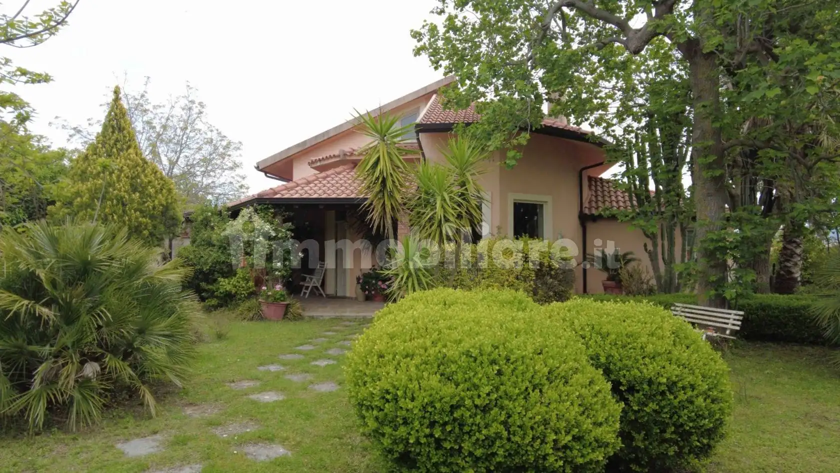 Villa in vendita a Naso