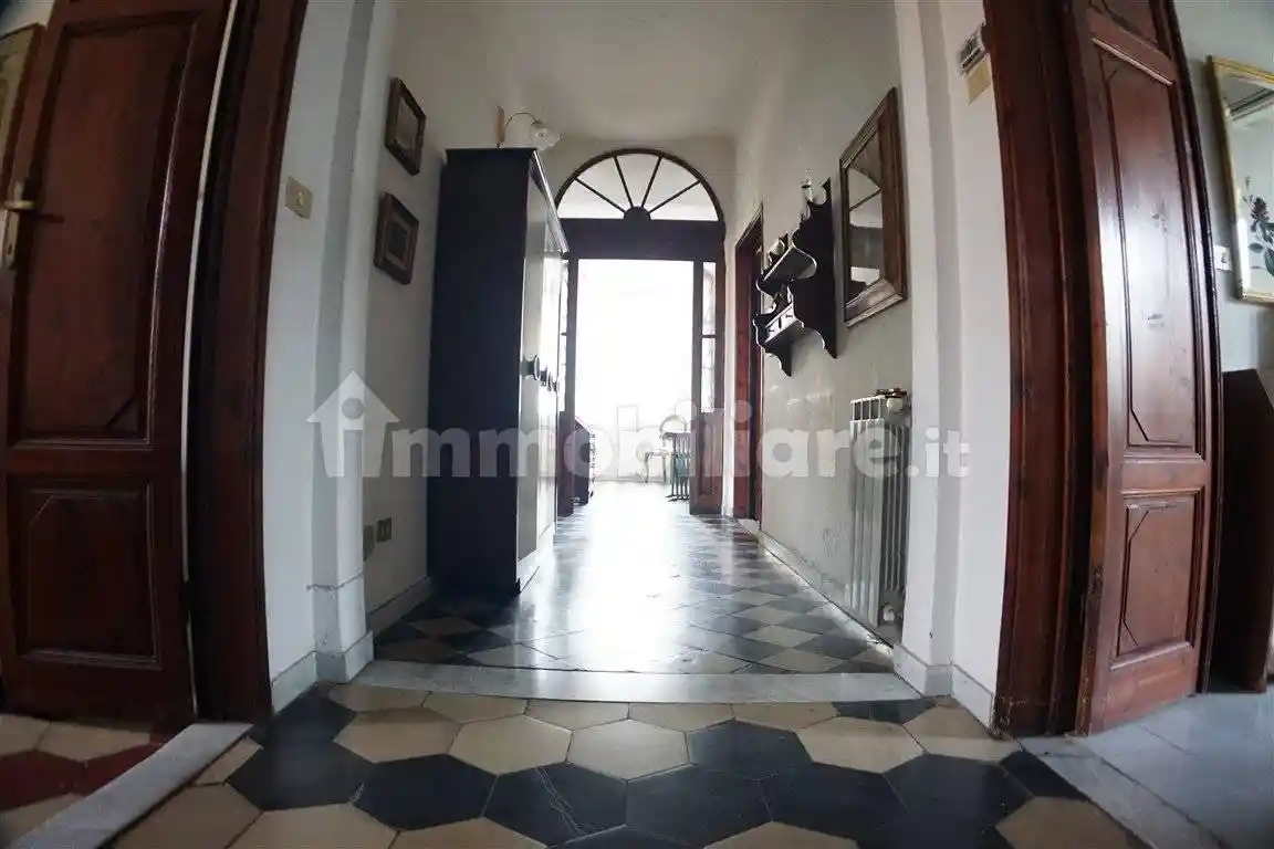 Appartamento in vendita a Carrara