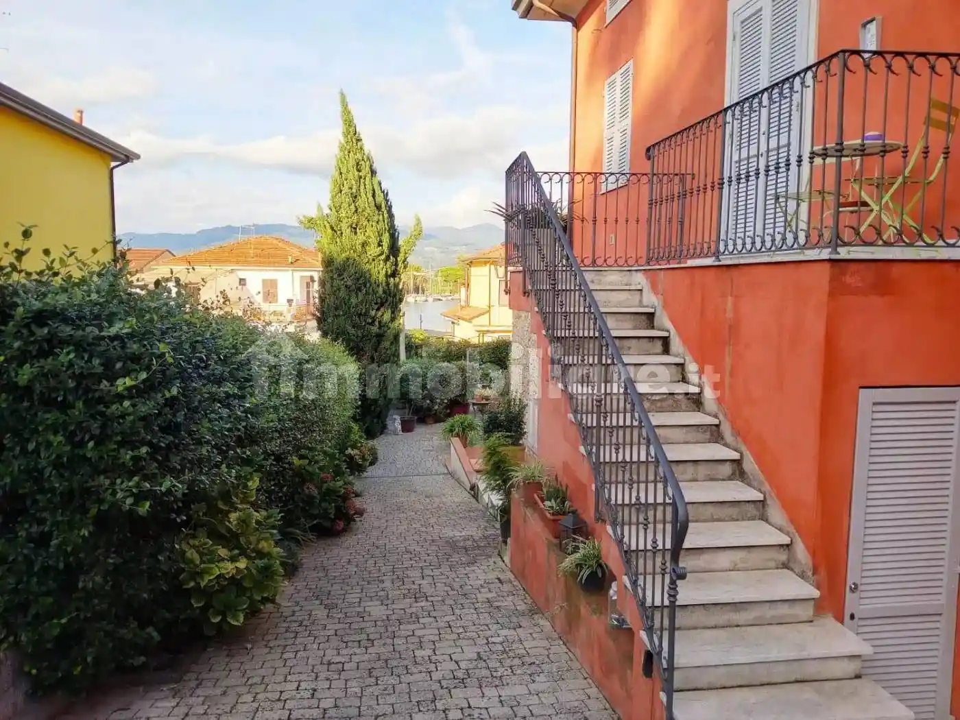 Appartamento in vendita a Ameglia