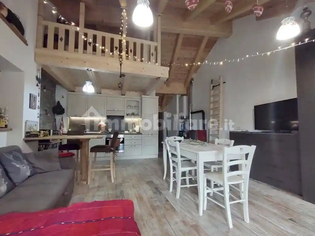 Mansarda Aillian, Doues - foto 3