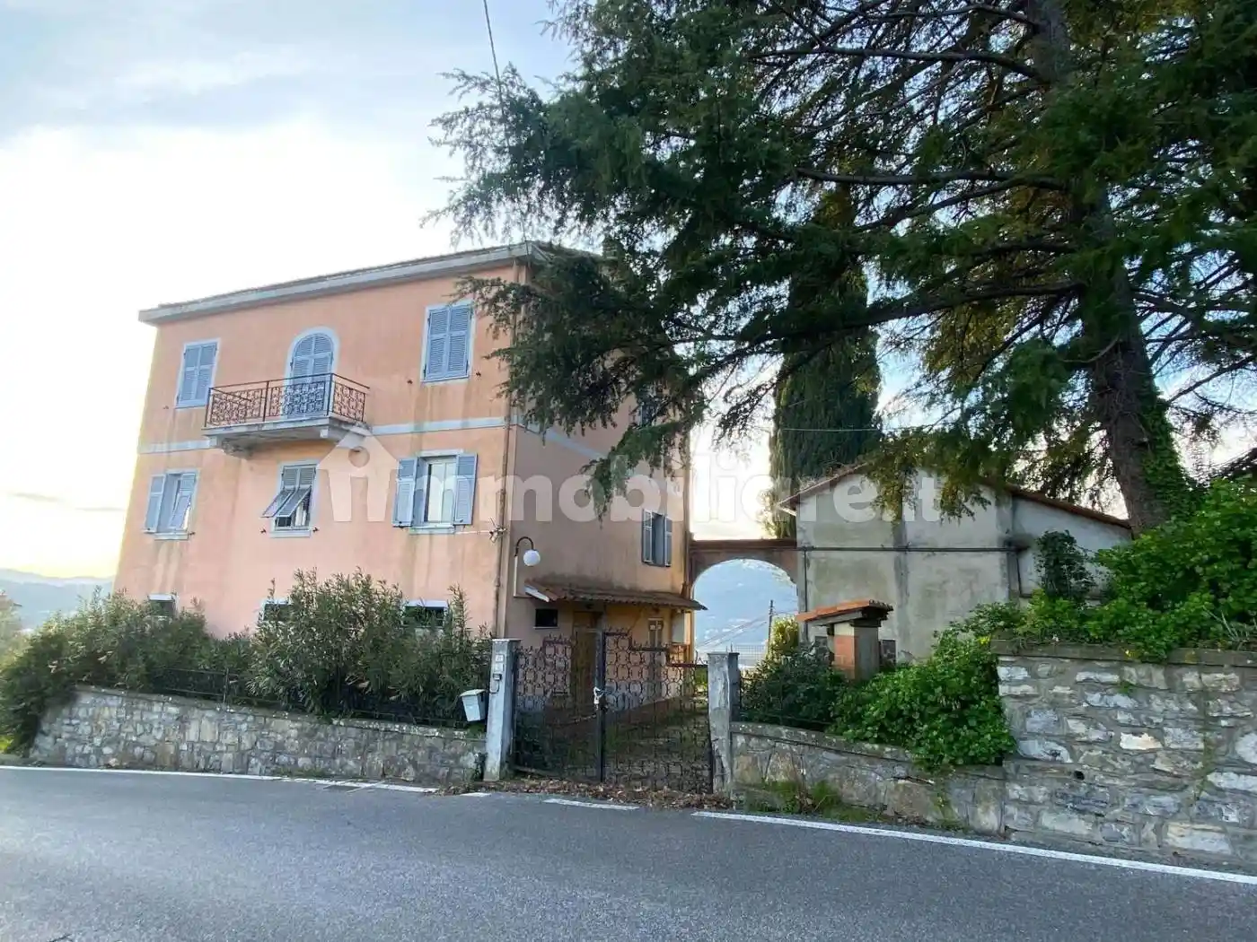 Villa in vendita a Bolano