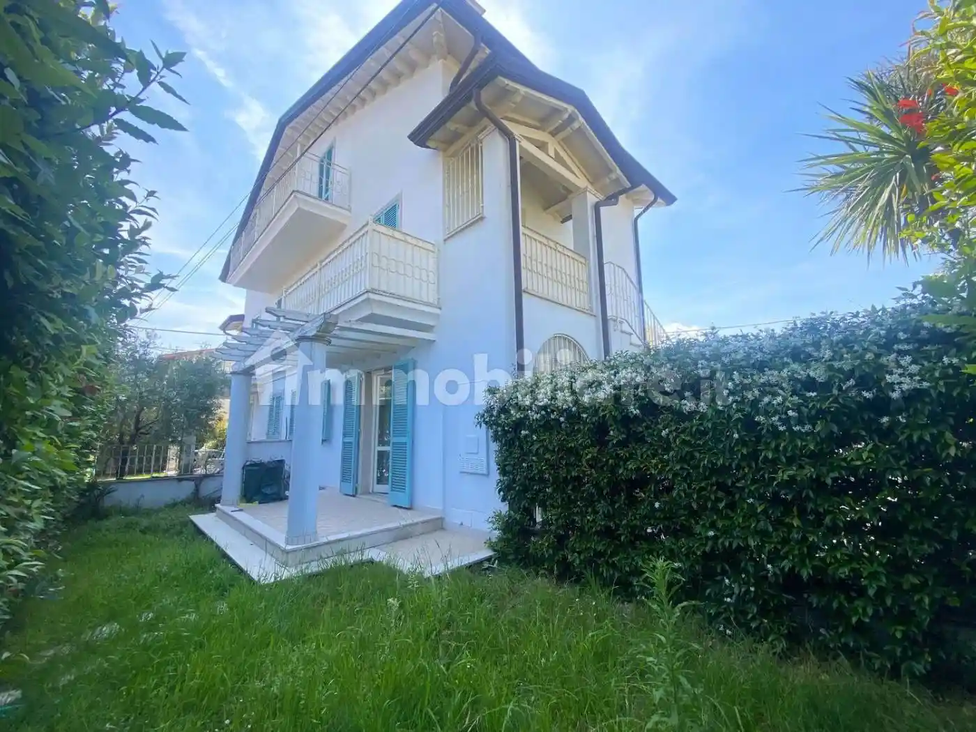 Appartamento in vendita a Ameglia