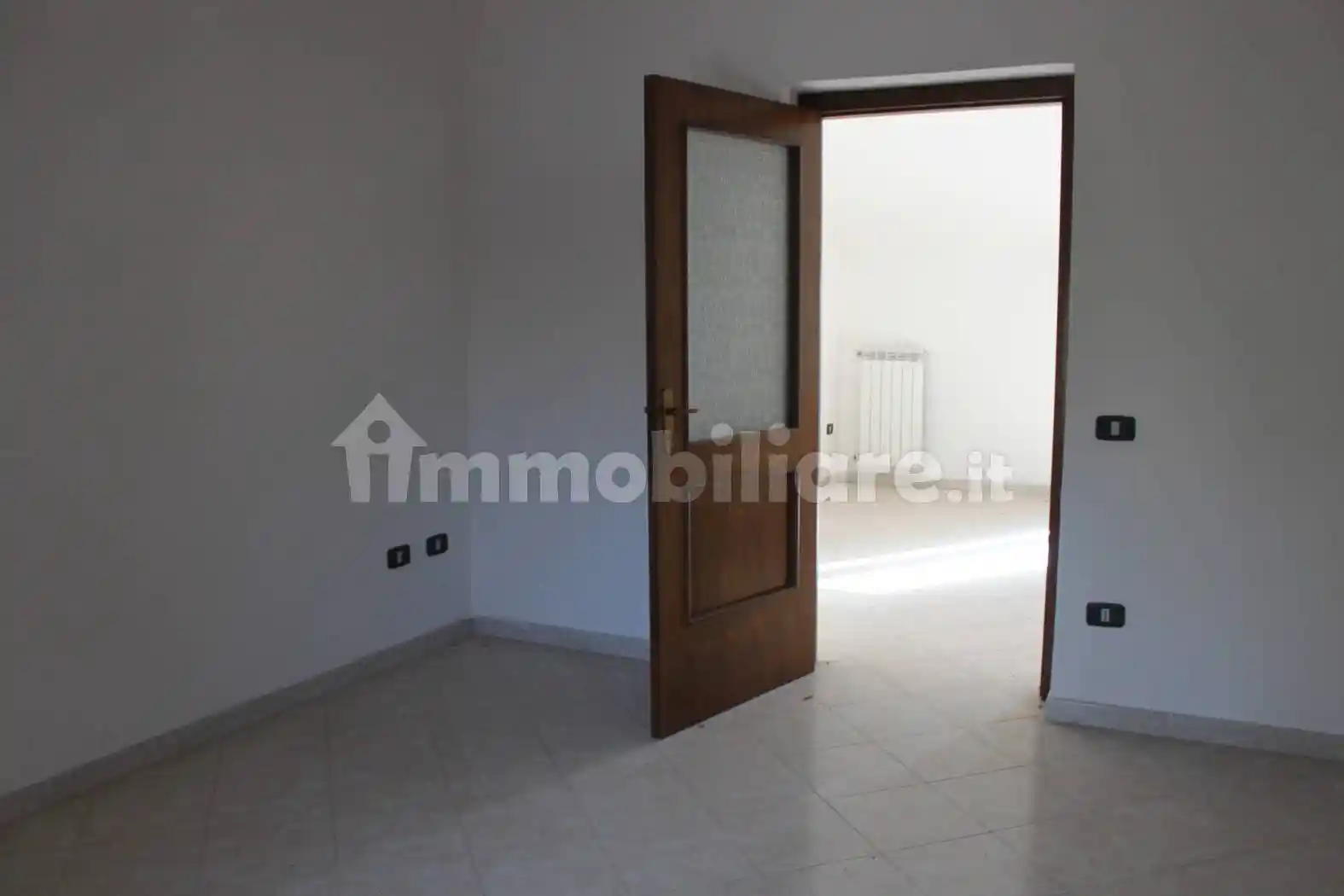 Terratetto unifamiliare 70 m², buono stato, Dugenta - foto 5