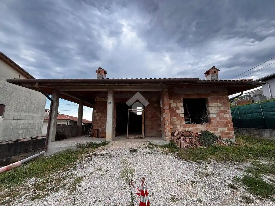 Villa unifamiliare via Delle Battaglie, Centro, Cornuda - foto 3