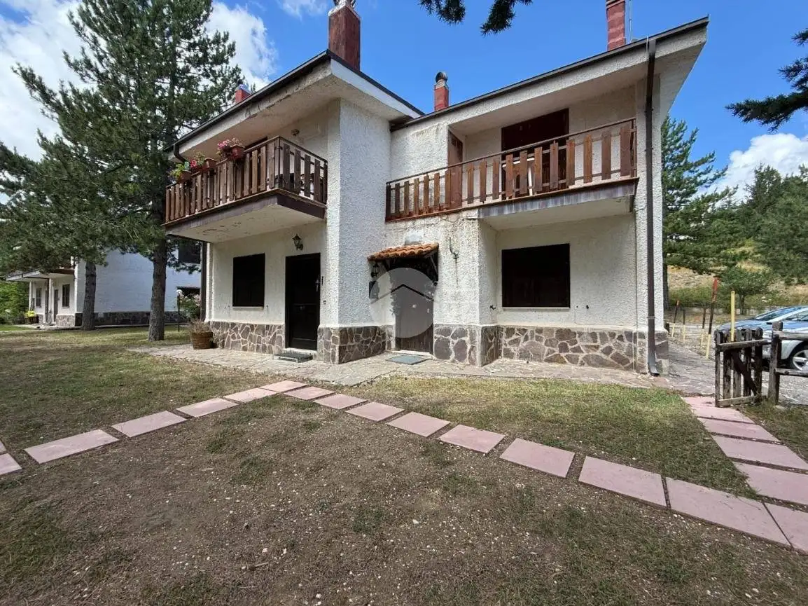 Appartamento in vendita a Rocca di Mezzo