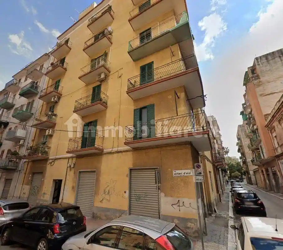 Appartamento in vendita a Taranto