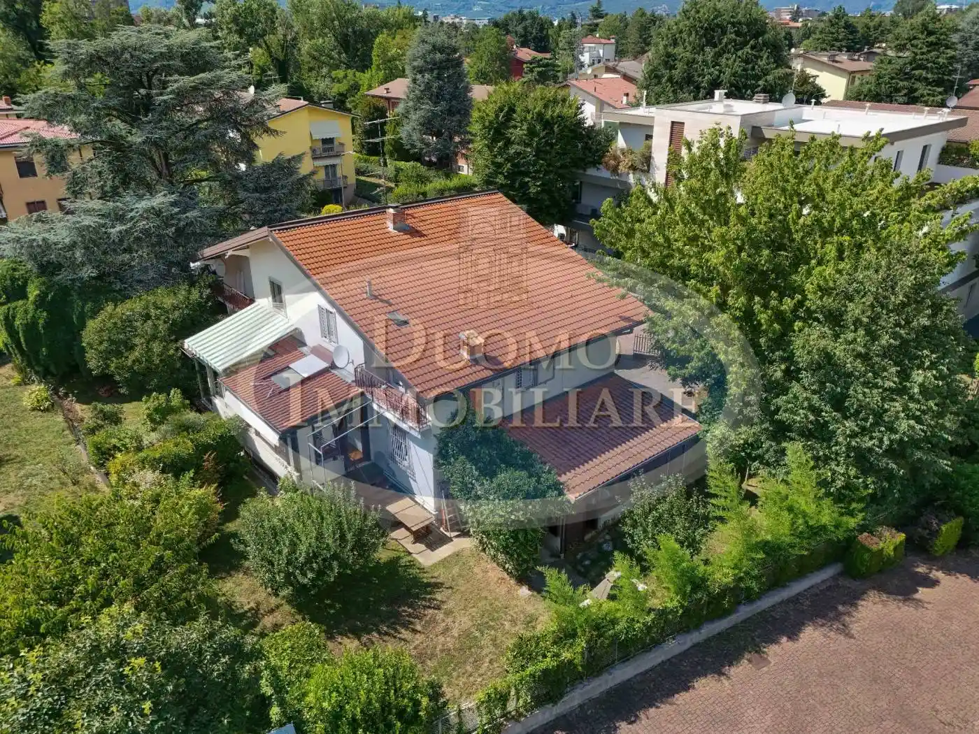 Villa in vendita a Brescia