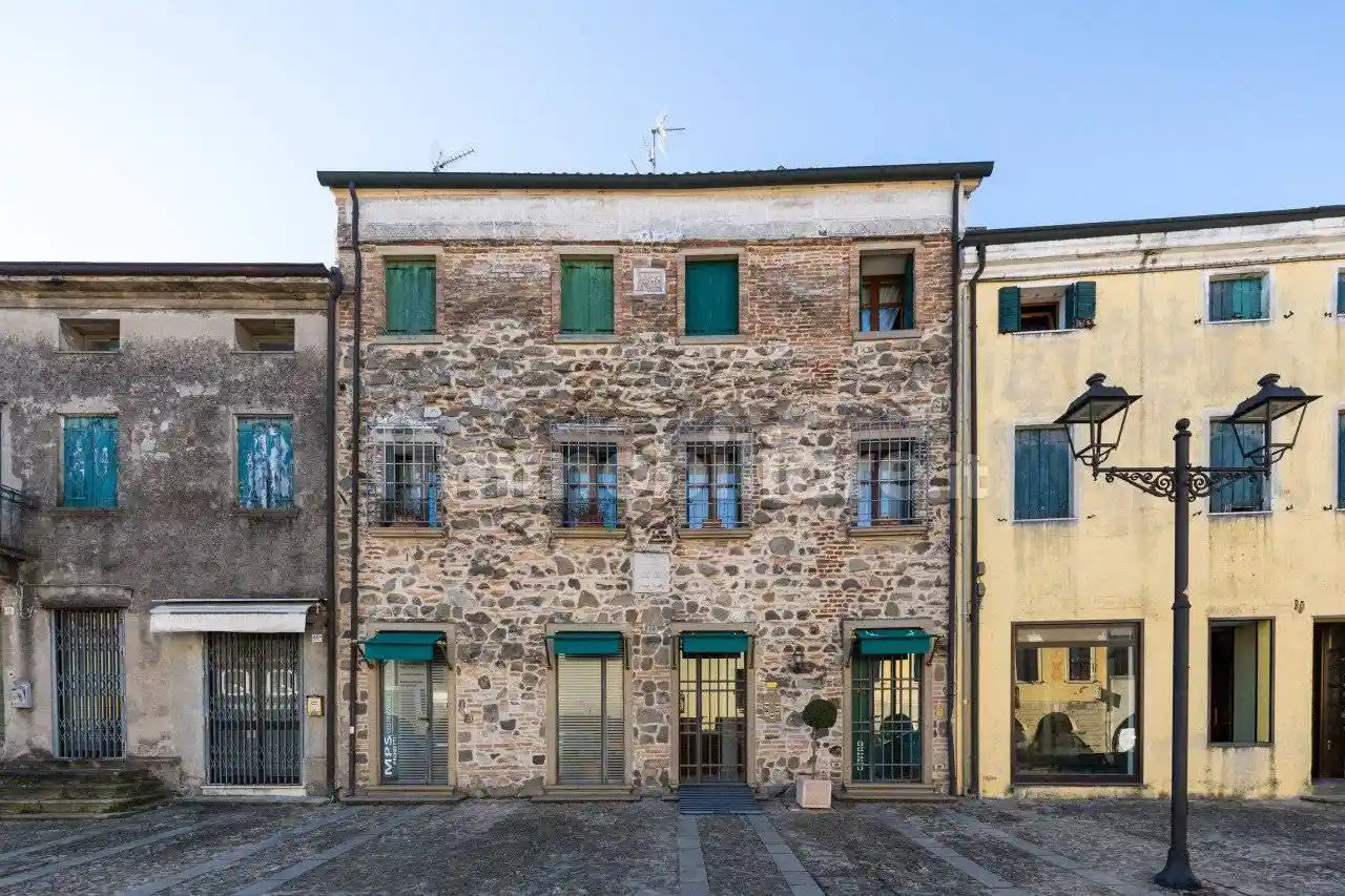 Appartamento in vendita a Este