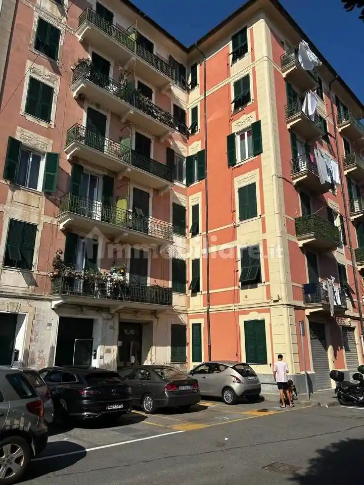 Appartamento in vendita a Savona