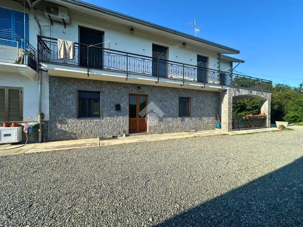 Casa indipendente in vendita a Carisio