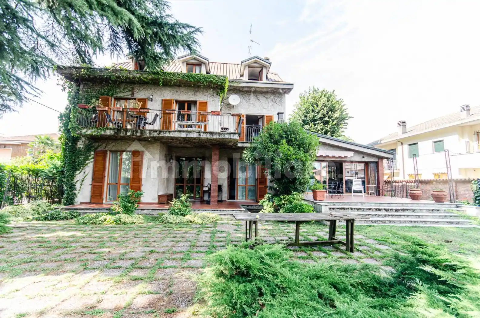 Villa in vendita a Nova Milanese