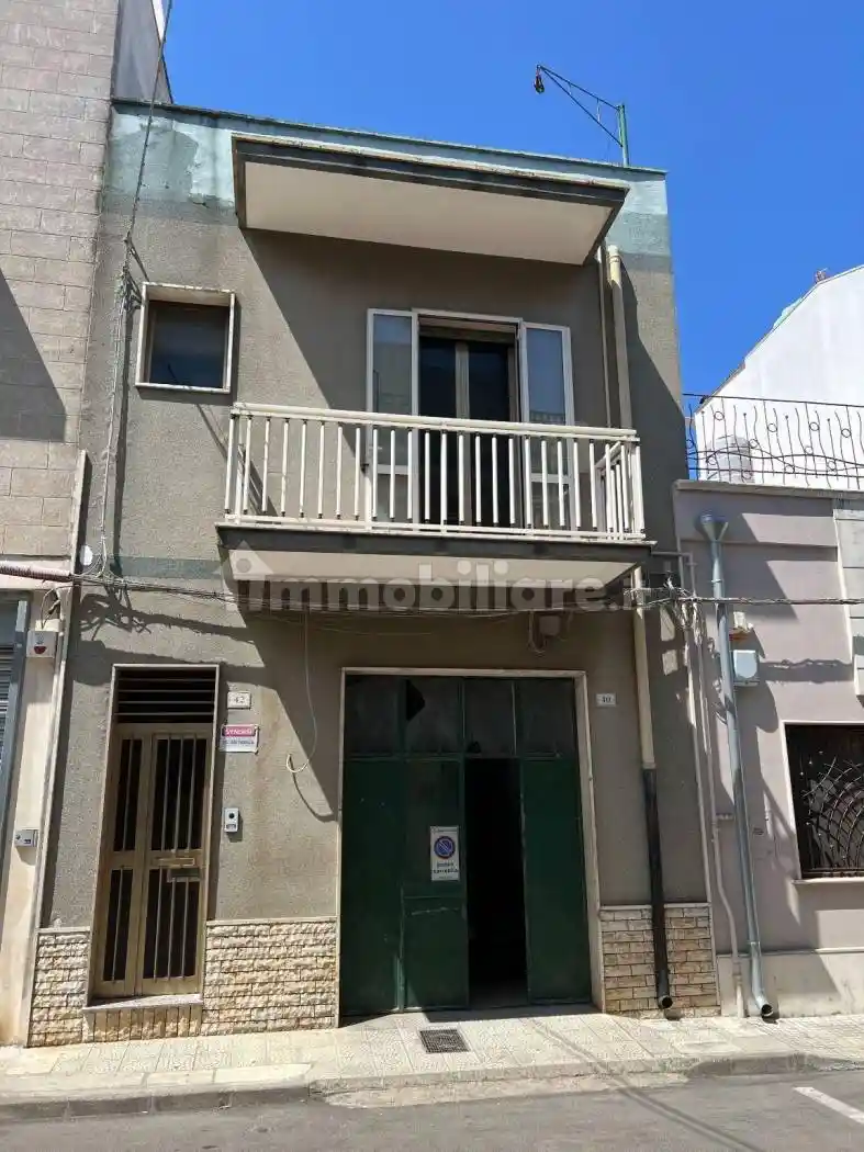 Casa indipendente in vendita a Latiano