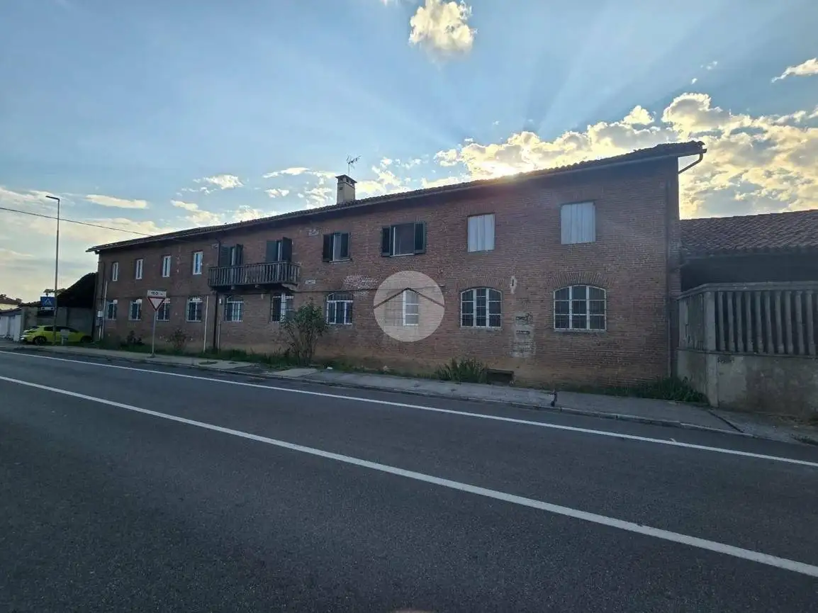 Villa in vendita a Lombriasco