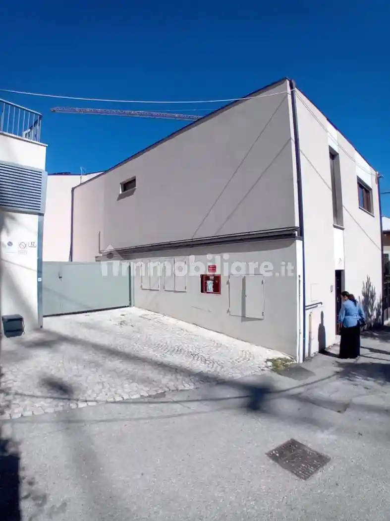 Quadrilocale via Piscignola, Villa Comunale, L'Aquila - foto 2