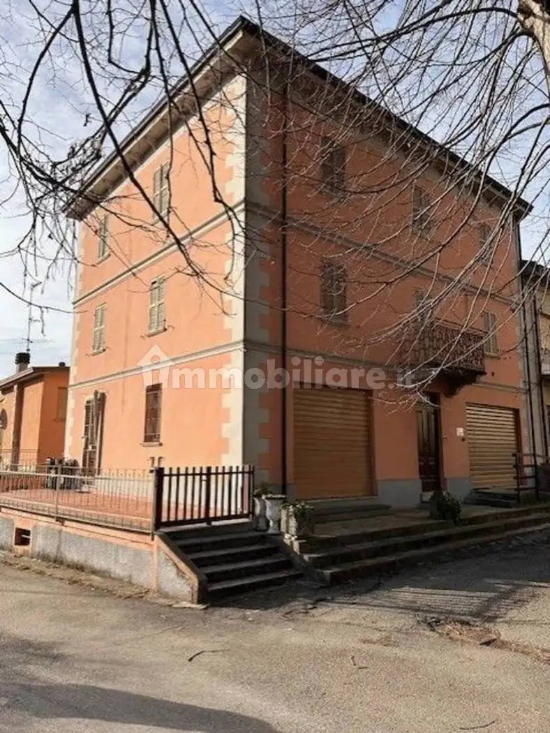 Palazzo - Edificio in vendita a Castell'Arquato