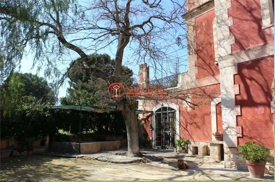 Villa in vendita a Trani