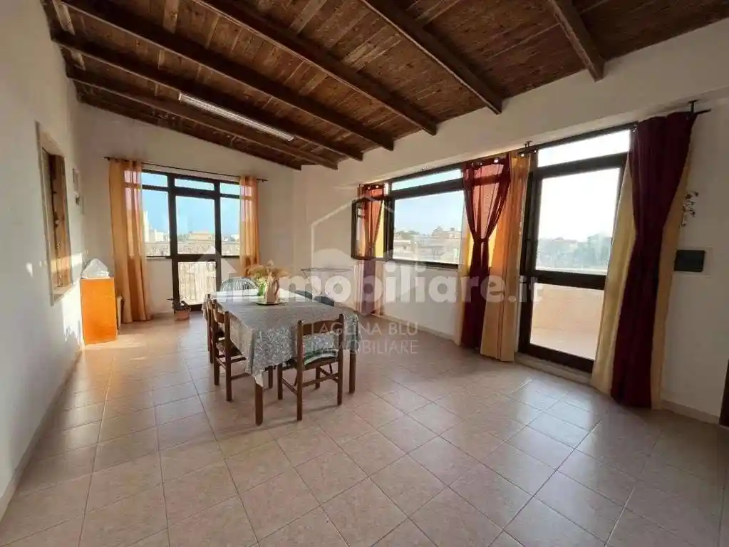 Palazzo - Edificio in vendita a Marsala