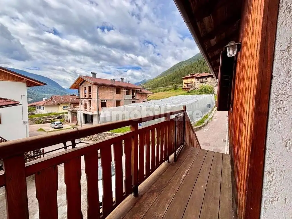 Appartamento via Della Villa, 36, Caldes - foto 5