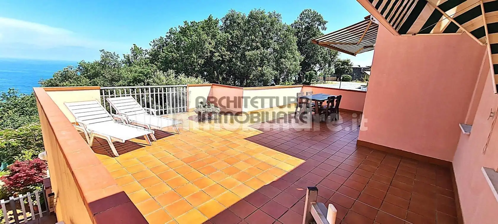 Appartamento in vendita a Varazze