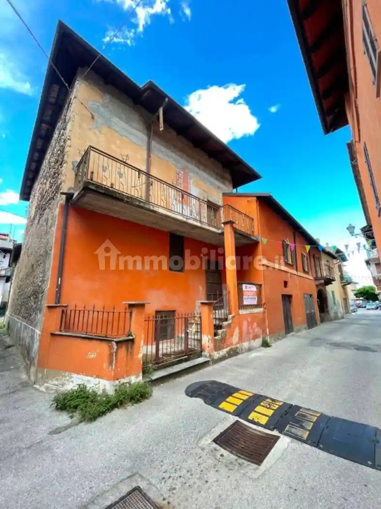 Casa indipendente in vendita a Caraglio