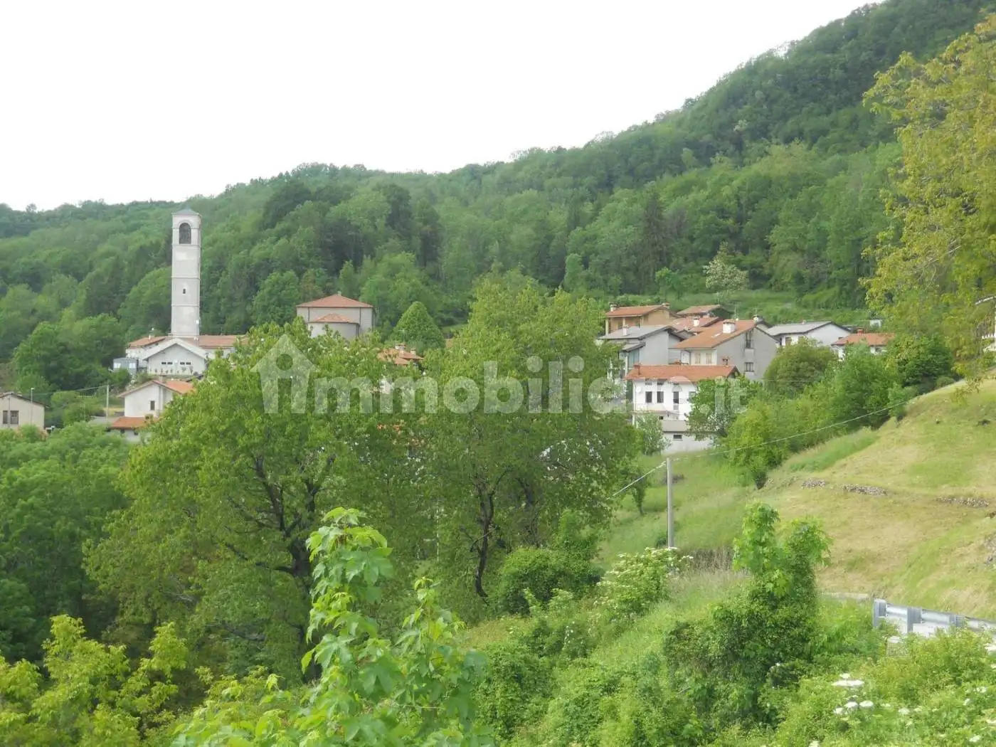 Villa in vendita a Attimis