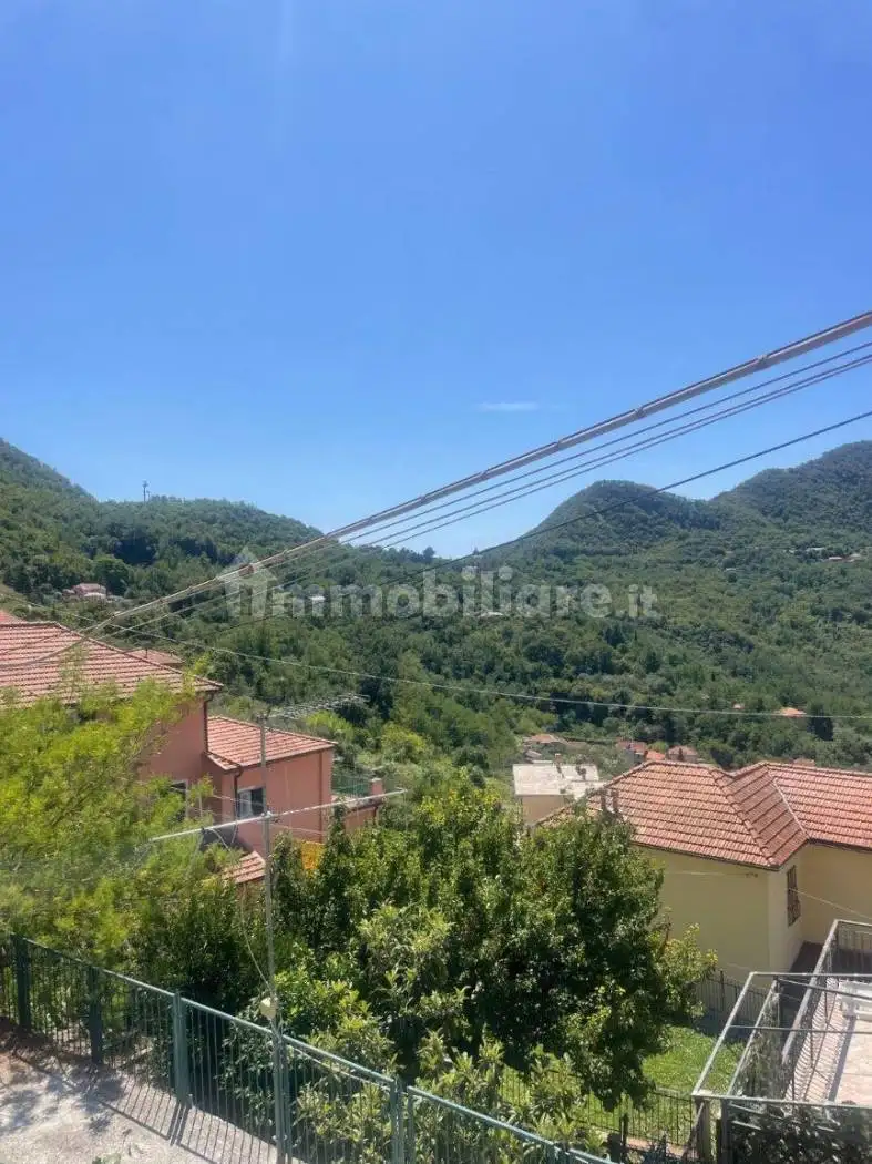 Casa indipendente in vendita a Genova