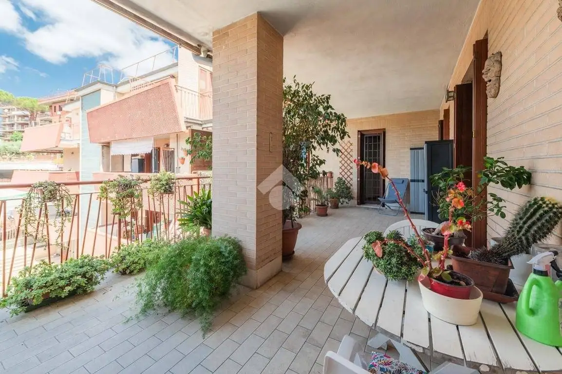 Appartamento in vendita a Roma