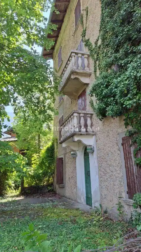 Rustico - Casale in vendita a Sant'Omobono Terme