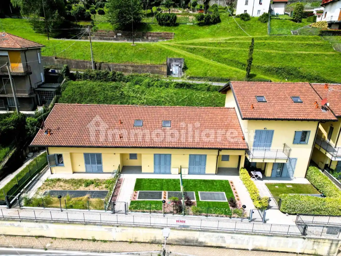 Villetta a schiera - foto 2