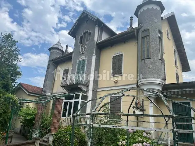 Casa indipendente in vendita a Roccavione