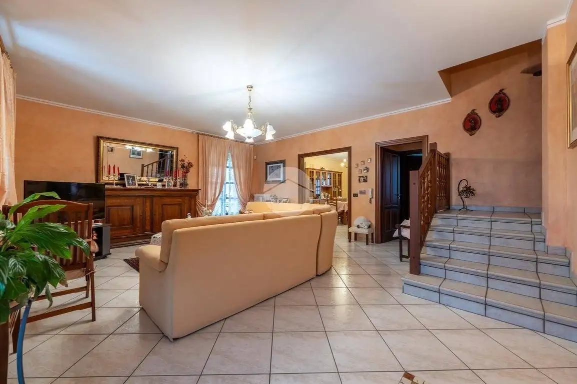 Villa in vendita a Narzole