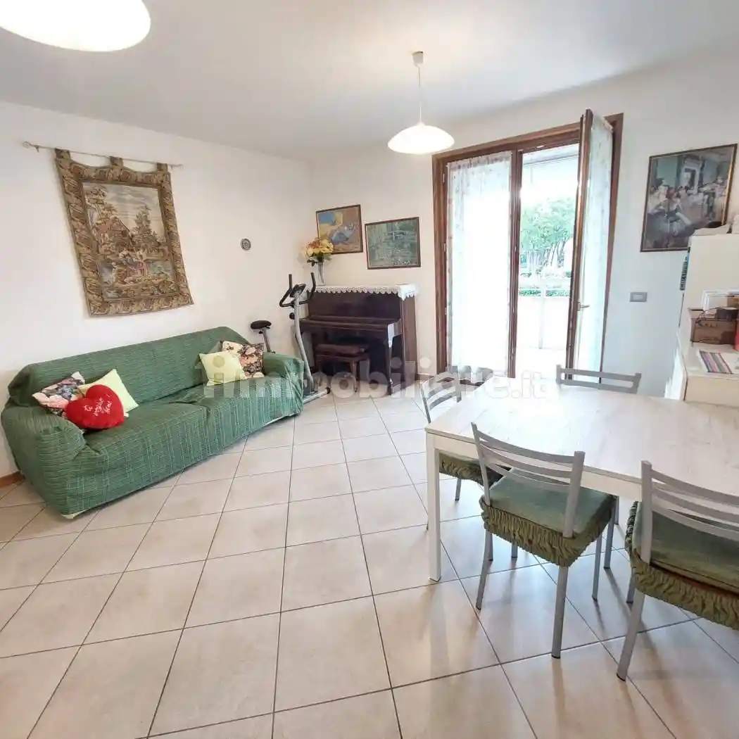 Trilocale ottimo stato, primo piano, Via Cividale, Udine - foto 5