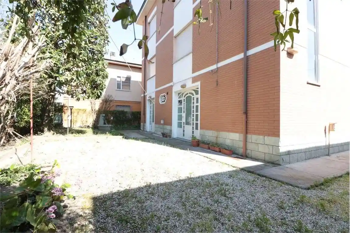 Villa in vendita a Carpi