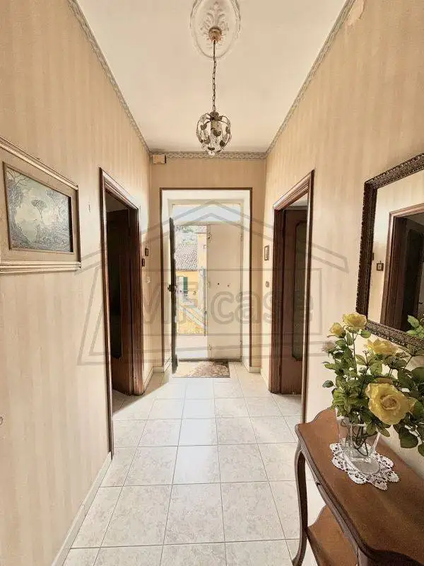 Appartamento in vendita a Ischia di Castro