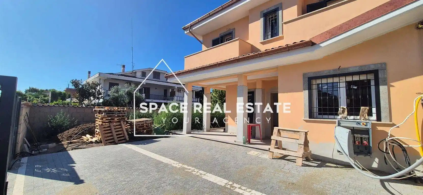 Villa in vendita a Pomezia