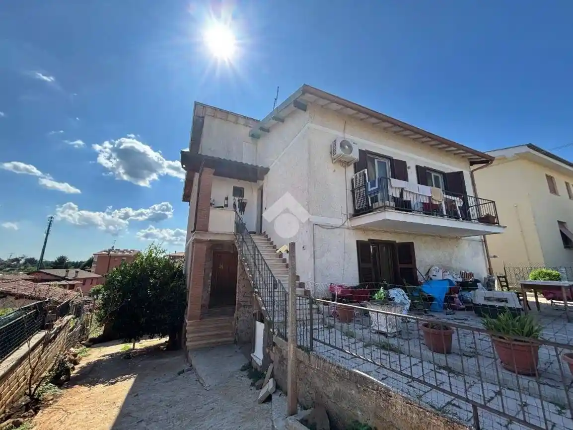 Villa in vendita a Cave