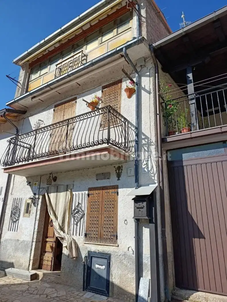 Appartamento via San Giovanni 7, Corcumello, Capistrello - foto 2