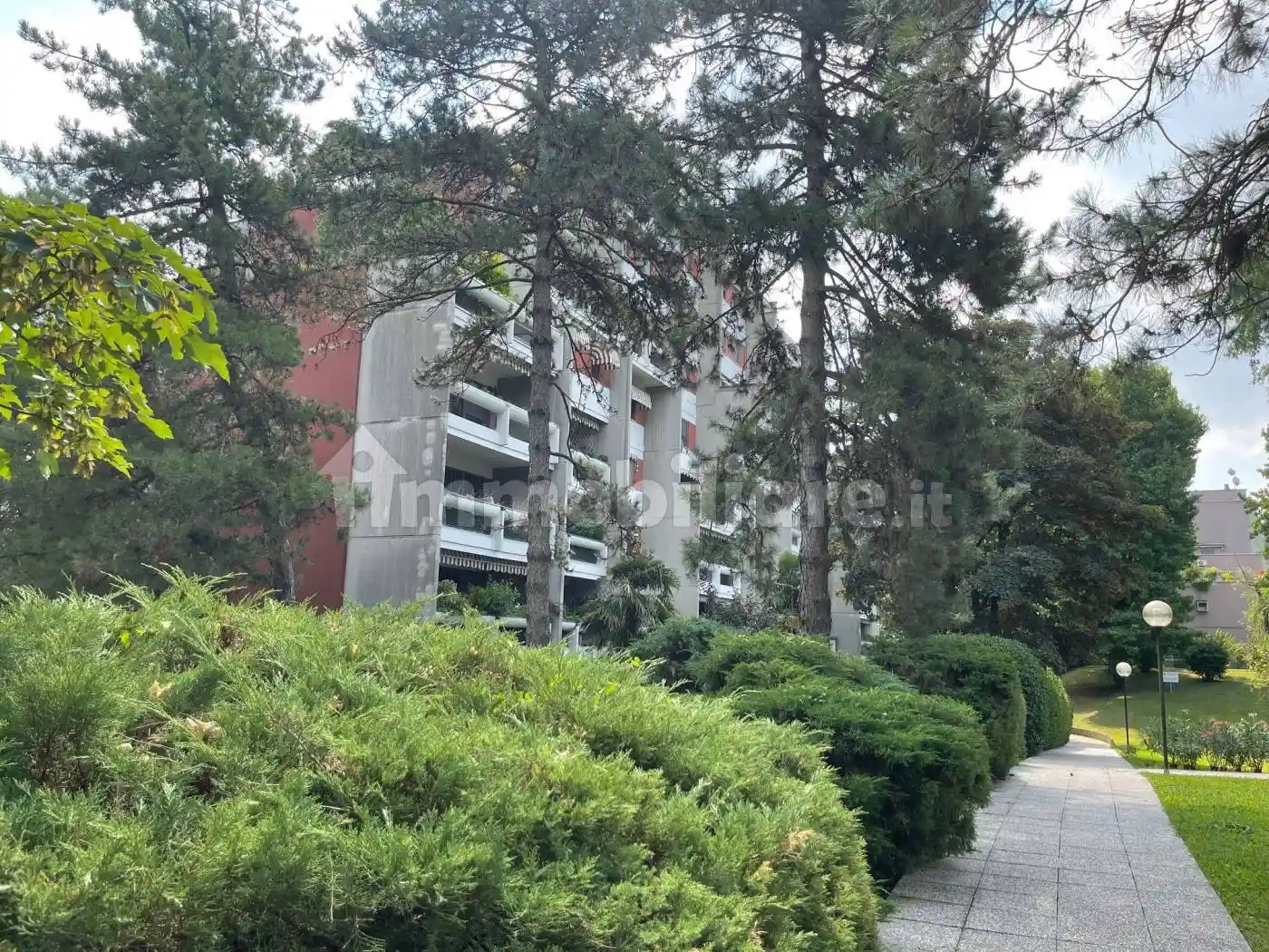 Appartamento in vendita a Peschiera Borromeo