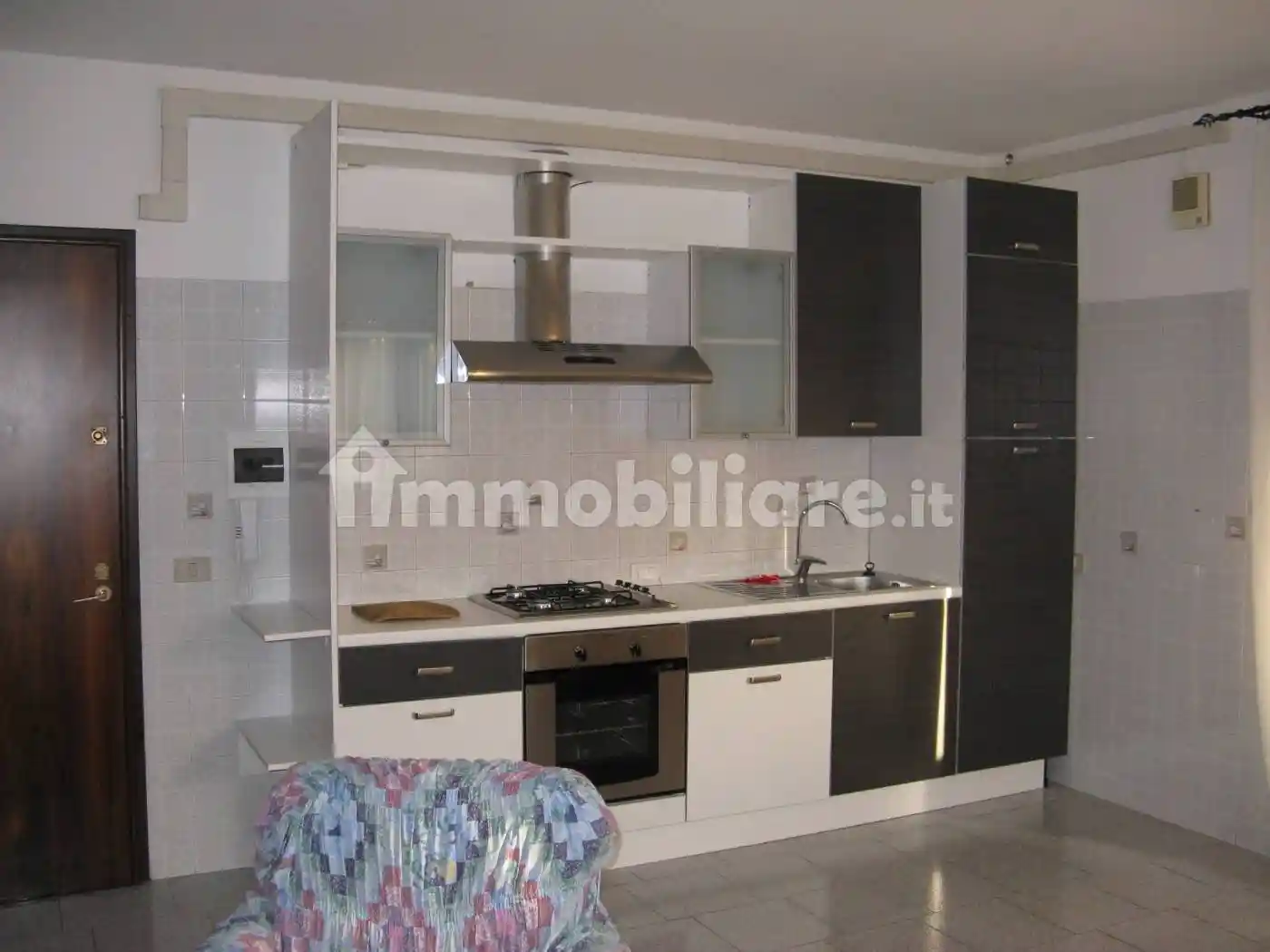 Trilocale via Enrico Fermi 25, Mezzavia, Due Carrare - foto 3