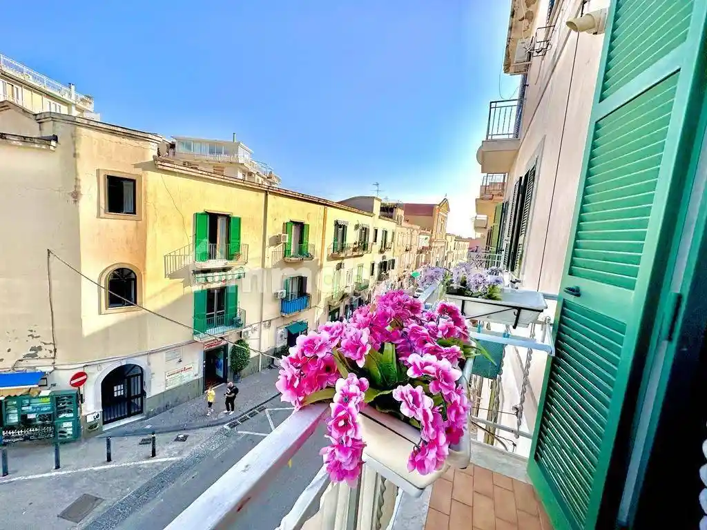 Bilocale via Carlo Maria Rosini 20, Anfiteatro, Pozzuoli - foto 3