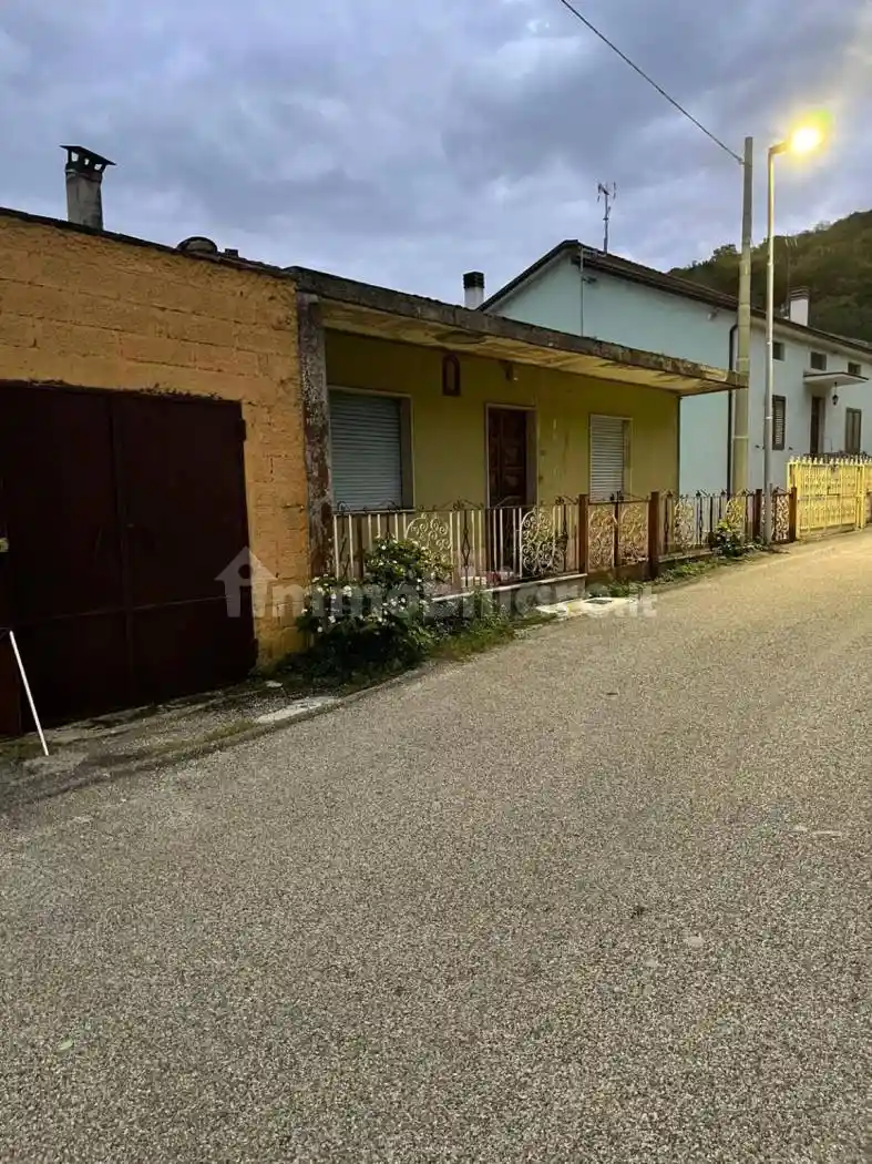 Appartamento in vendita a Montaquila